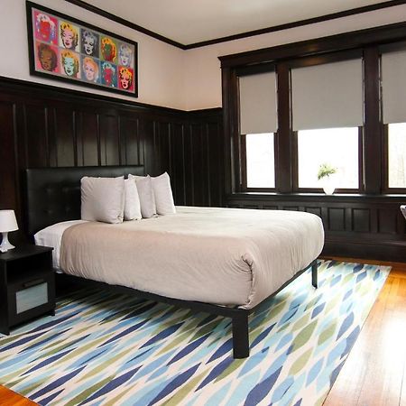 A Stylish Stay With A King Bed And Heated Floors #27 브루클라인 외부 사진